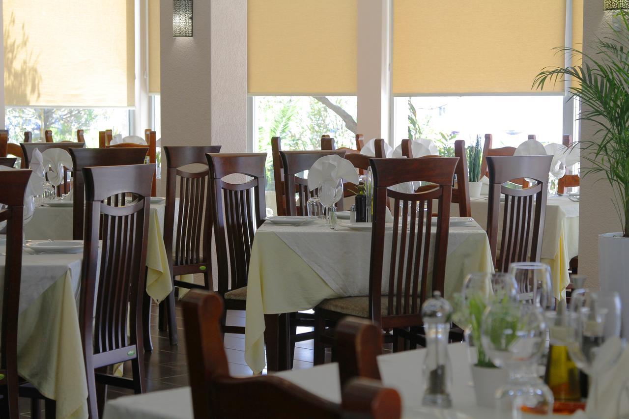 Edart Hotel 3*