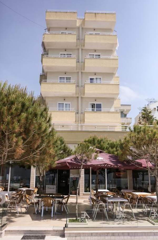 Hotel Edart